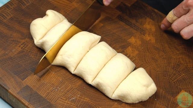 Pampushky! Ukrainian Garlic Bread | Easy Recipe | Homemade Bread Simple and Tasty смотреть онлайн