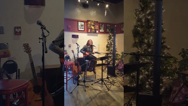 Riptide ukulele open mic смотреть онлайн