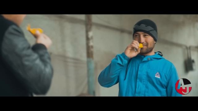 КЛИП! САМАНДАР, КОМРОН ВА АЗИЗБЕК - ПАДАРМА НАХӮРОНЕД | 2020 смотреть онлайн