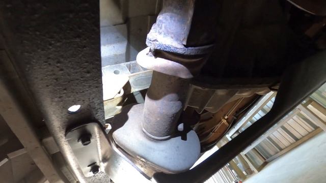 OBS Ford 7.3 Powerstroke 3 Inch Downpipe Install смотреть онлайн