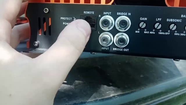 обзор и установка моноблока DL Audio Griphon Pro 1.3200 в Лада Гранта смотреть онлайн