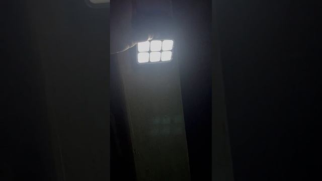 Магазин RemixVL: Светильник походный, фасадный с датчиком движения на солнечной батарее смотреть онлайн