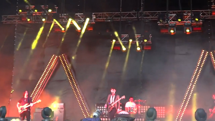 Arctic Monkeys - Teddy Picker @ Субботник | Фестиваль | 2013