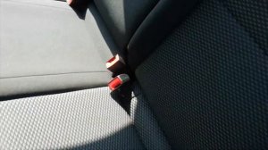 Как снять заднее сиденье Volkswagen Polo лифтбек