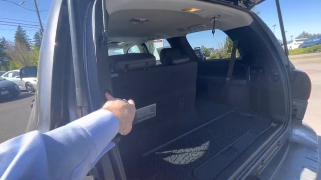 2021 Toyota Sequoia TRD PRO смотреть онлайн