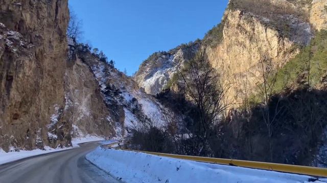ТУР ПО ОСЕТИИ И ИНГУШЕТИИ! Часть 1🏔 смотреть онлайн