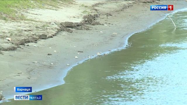 В Оби уровень воды упал в среднем на метр смотреть онлайн