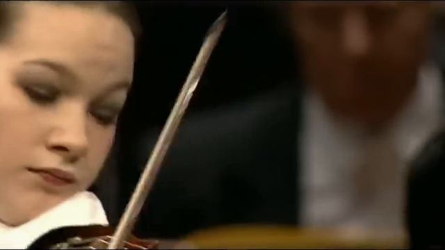 Hilary Hahn Plays Korngold Violin Concerto Mov.1