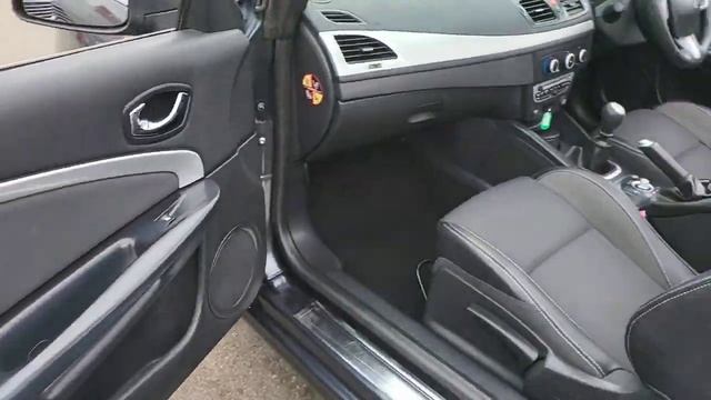 Renault Megane 1.4 TCe Dynamique TomTom Euro 5 2dr смотреть онлайн