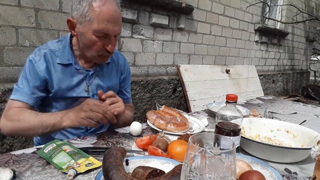 МУКБАНГ на реальных событиях!  24 ЧАСА Ем в одиночестве !