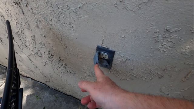 Обзор дома за $745,000 в Сан Хосе. 3 спальни, 2 туалета, 100 кв.метров смотреть онлайн