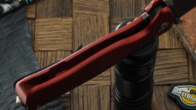 Складной нож LionSteel SR-2 Mini Aluminum Red handle black blade смотреть онлайн