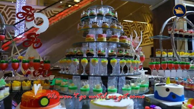 We Wish You a Merry Christmas@ Titanic Royal Hurghada2021 смотреть онлайн