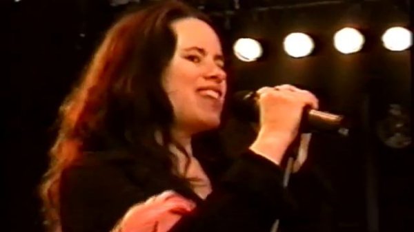 Natalie Merchant Live in Nürburg, Germany - May 18, 2002 (Rock am Ring Concert)
