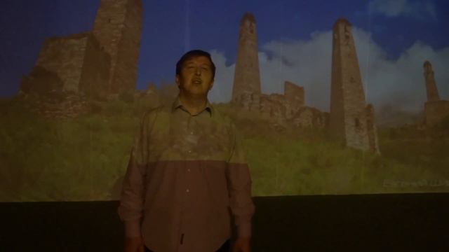 Яндиев Джамалда. «Со ваьча лоамашка» Читает А. Цуроев (ТЮЗ) смотреть онлайн