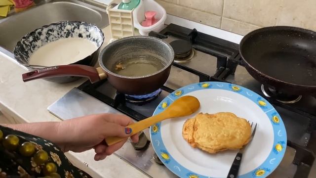 PLĂCINTE ȚIGĂNEȘTI DE POST FĂCUTE DE PATROANA DE LA STREHAIA! смотреть онлайн