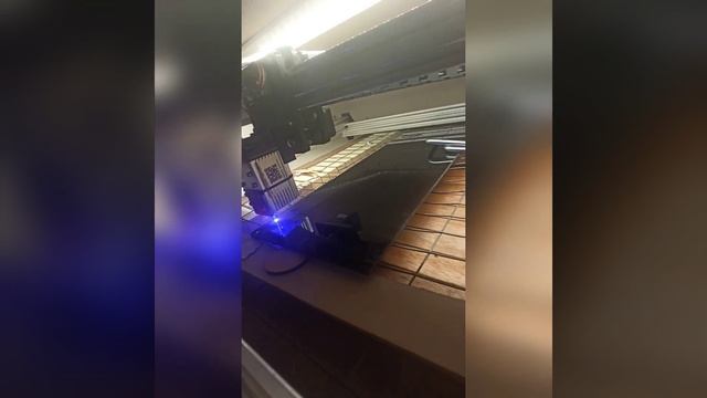 Лазерная резка поликарбоната. смотреть онлайн