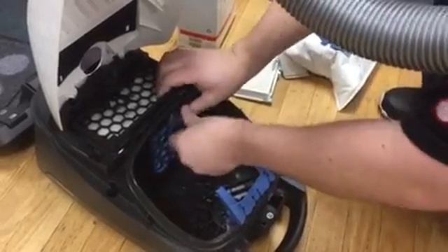 How to change miele hepa filter смотреть онлайн
