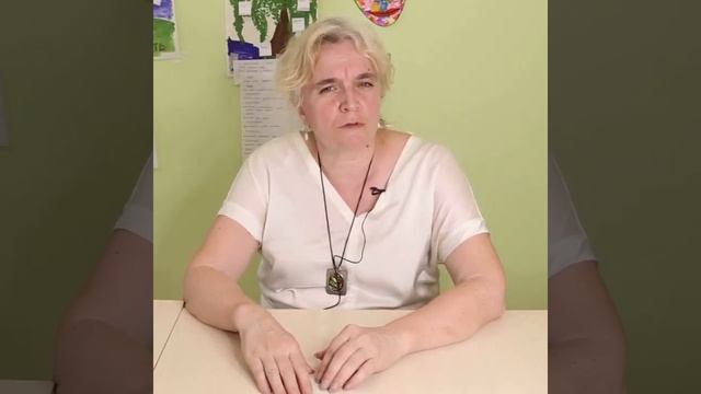 О возрасте приёмных родителей - Марина Левина (президент фонда) смотреть онлайн