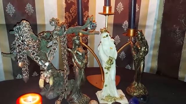 ТРИ КОРОНЫ БОГАТСТВА. ОЧЕНЬ СИЛЬНО. ДЛЯ ВСЕХ ▶️ ВЕДЬМИНА ИЗБА. ИНГА ХОСРОЕВА смотреть онлайн