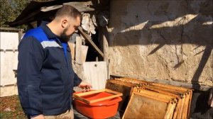 Как вытопить воск из старых сот? Топим воск паровой соковаркой. Сравним с солнечной воскотопкой