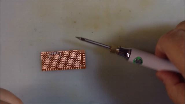 Шикарный портативный дешевый USB паяльник Handskit мощностью 8 Вт смотреть онлайн
