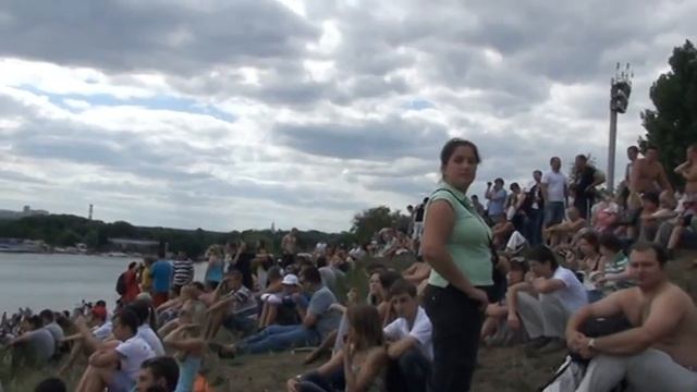 Red Bull Flugtag 2011 Москва, Строгино. смотреть онлайн