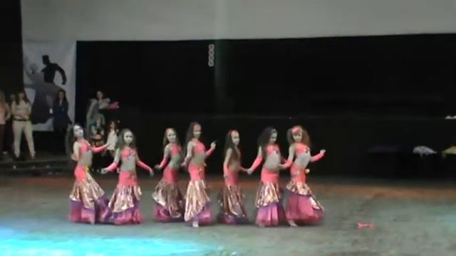 ДСВТ "Рахат-ЛУКУМ".Групповой танец,КУБОК КЕВА 2015 смотреть онлайн