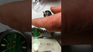 Снятие и установка заводного ключа.Часы Ориент.