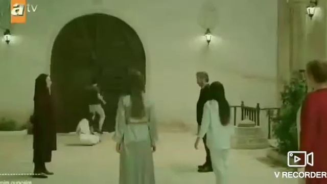 Падения в обморок в турецких сериалов?? смотреть онлайн