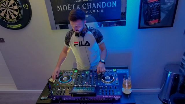 Feel Good House Live DJ Set | Denon DJ Prime 4 & Mevo Start Camera | Dale Todd смотреть онлайн