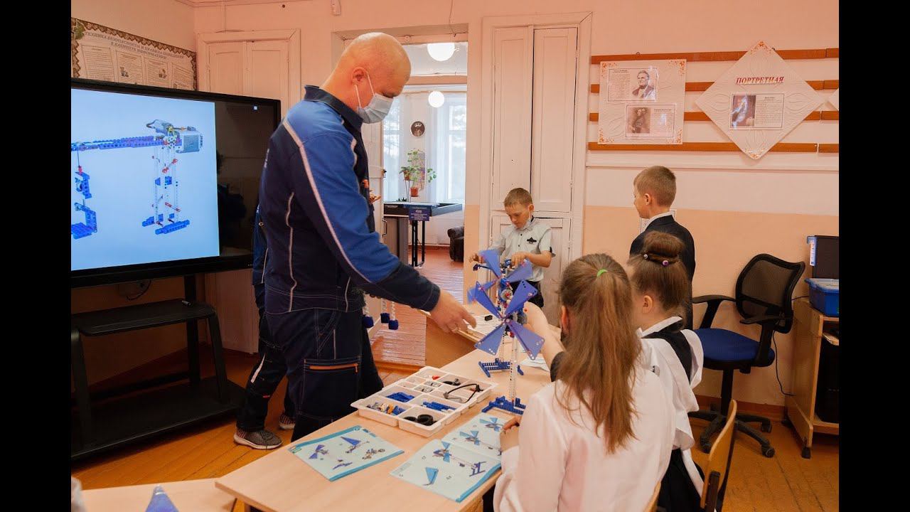 Кружок робототехники открыт в Юхтинской школе при поддержке ООО «Газпром переработка Благовещенск» смотреть онлайн