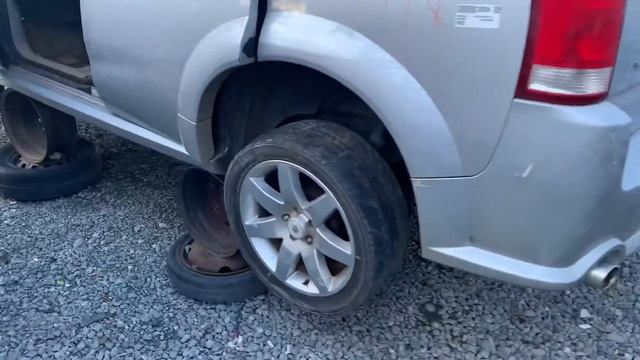 Junkyard Walk around: 2004 Saturn VUE Redline FWDV6 смотреть онлайн
