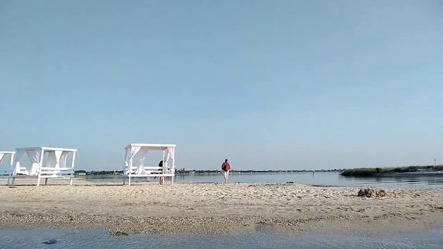 Лазурное -остров Джарылгач смотреть онлайн