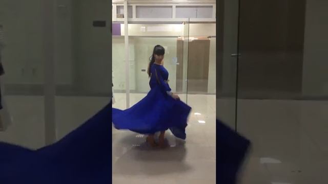 Синие платье в пол смотреть онлайн