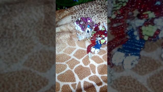 Игрушки с бисера на проволоке. смотреть онлайн