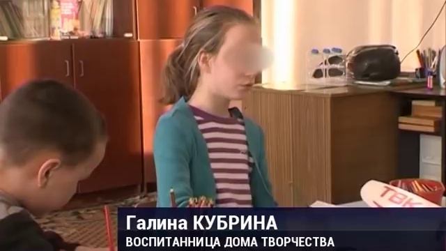 Приемная мать заставила ребёнка бегать по снегу босиком