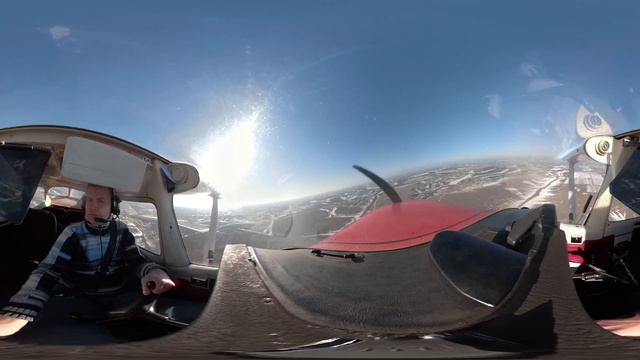 13-02-2022 полет по кругу - ВТОРОЙ самостоятельный полёт! Cessna-172. Видео 360 смотреть онлайн
