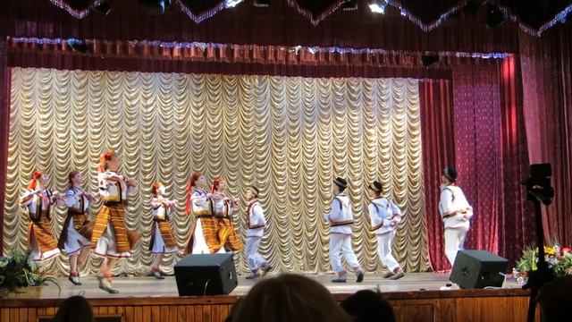 КПТ: гуцульський танець "Свято в Карпатах" смотреть онлайн