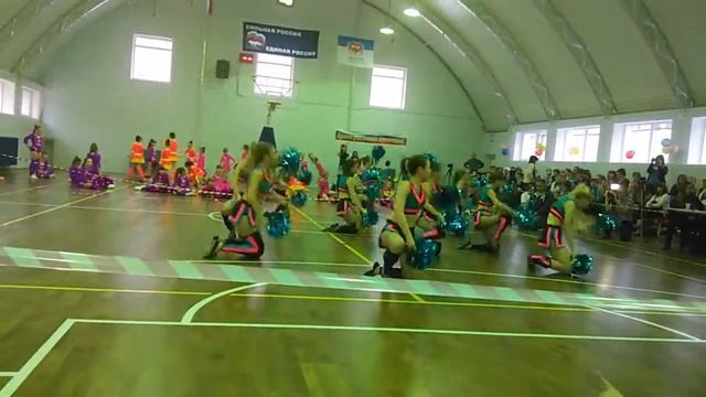 Черлидинг смотреть онлайн
