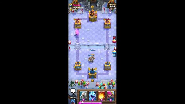 Играем с колодой арбалетом, Clash Royale. смотреть онлайн