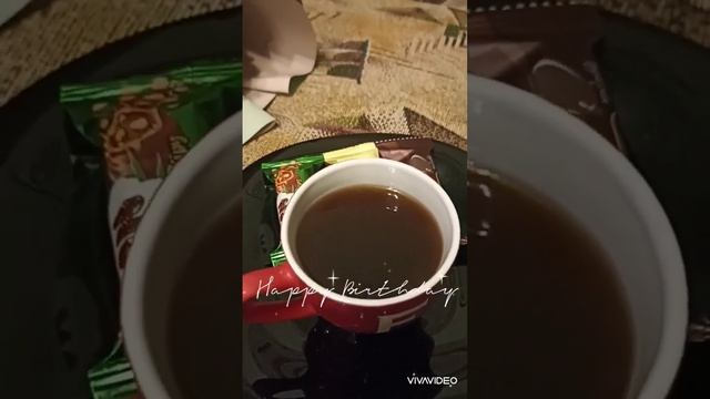 Не важно что года летят. Можно в этот день чувствовать себя ребенком. Утренний сюрприз. #с др меня смотреть онлайн