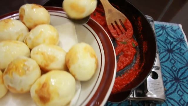 Indonesian Spicy Fried Eggs смотреть онлайн