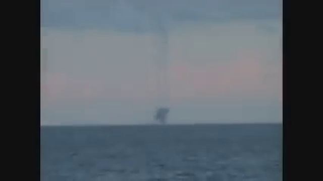 Royal Navy 4.5" 113mm Gun in action смотреть онлайн