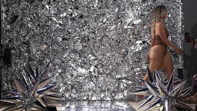 Marissa Dubois VS Camila Bernal / Miami Art Week 2023