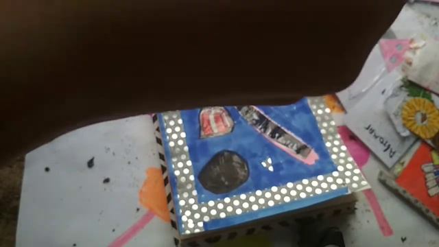 Распаковочка бумажных сюрпризов! новиночка что поесть?Кира DIY 💜 и Соник милк 💗 смотреть онлайн