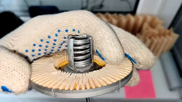 Распил масляного фильтра BOSCH 0 451 203 012 (Germany). Аналог MANN W940/25 (он и есть внутри) смотреть онлайн