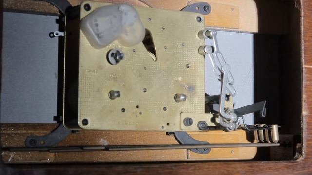 Часы "Весна" с боем! смотреть онлайн