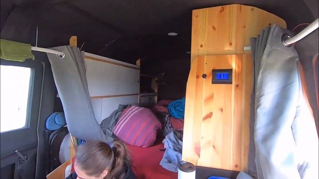 Urlaub und Praxistest - Ford Transit MK1 Camper - Teil 1 смотреть онлайн