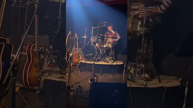 Drum Solo - Elton Songs show - Repentigny, Qc - Rouge Steakhouse смотреть онлайн